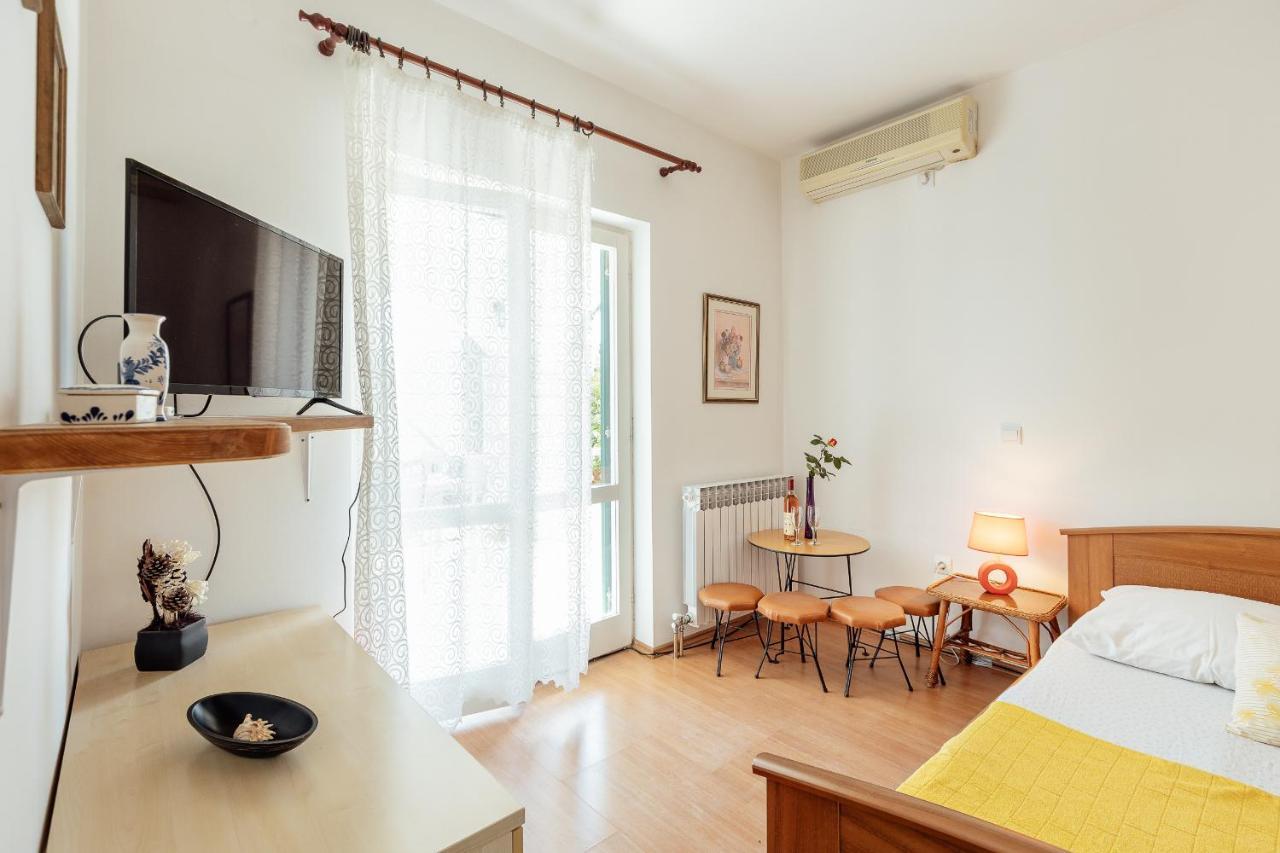 Apartment Divna *